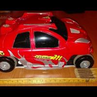 MetEORIC auto telecomandata che sale sui muri