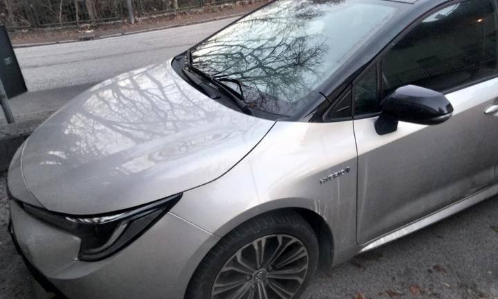 Toyota corolla 2000 style Hybrid