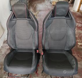 Interno pelle stoffa Toyota Corolla Touring Sports