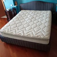 Letto con materasso ortepedico