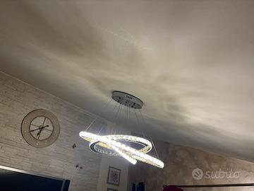 Lampadario anelli led come nuovo