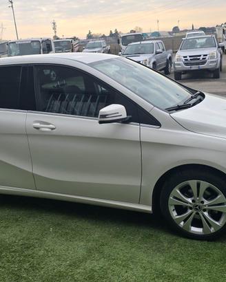 MERCEDES  CLASSE B d Automatic Sport