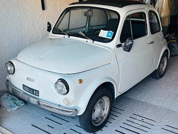 Auto Fiat 500 R