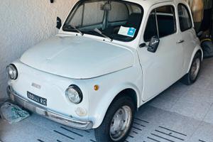 Auto Fiat 500 R