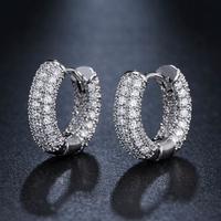 orecchini a cerchio uomo