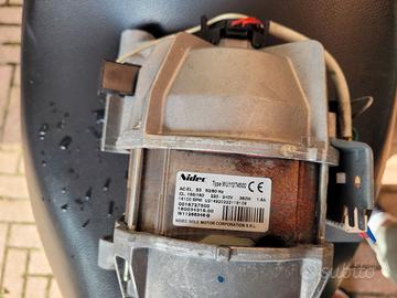 Lavatrice INDESIT modello EWC 71252 W IT N - MOTOR