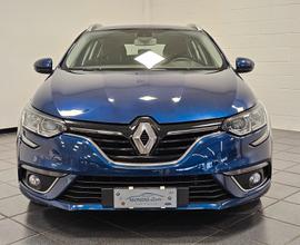 RENAULT MEGANE S. TOURER Blue dCi 115cv EDC Busine