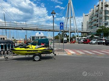 Moto d'acqua sea doo modello 10jb/rxt-xrsny18ce