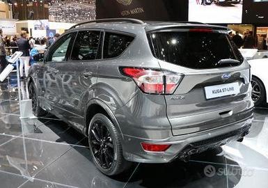 Ford Kuga ST-Line 2018 in ricambi