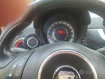 500 allestita abarth