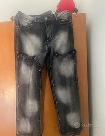 jeans nuovo di zecca