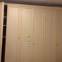 Armadio 6 ante in legno – buona qualità