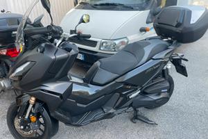 Honda ADV 350 ABS/TCS