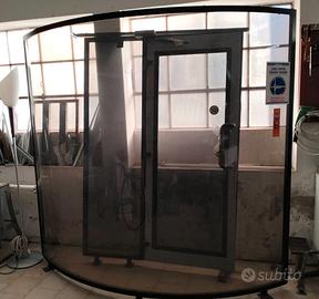 Struttura entrata anti vento