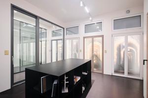 Attività - shoowroom di infissi zona parioli