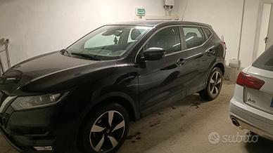 Nissan Qashqai n connecta