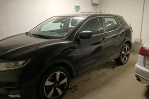 Nissan Qashqai n connecta
