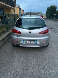 Alfa romeo 147