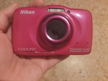 nikon coolpix S32 