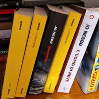 libri jo nesbo 5 eur cadauno 
