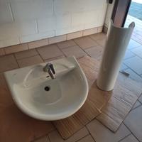 lavandino bagno a colonna 