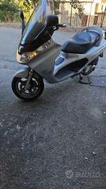 Piaggio X8