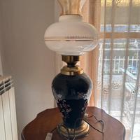 Lampada da tavolo vintage in ceramica e ottone.