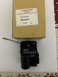 Ricambio L200 Mitsubishi