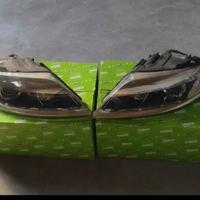 Coppia Fari Audi Q7 Anno 2005/2009