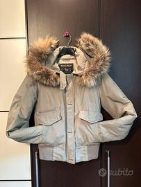 Giacca woolrich con capouccio pelliccia