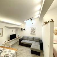 2 LOCALI A IMPERIA