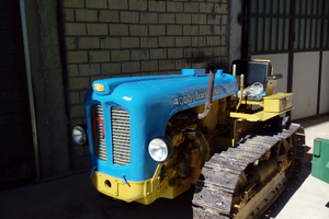 Trattore cingolato Landini d'epoca funzionante