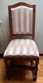Sedia classica in legno e imbottita