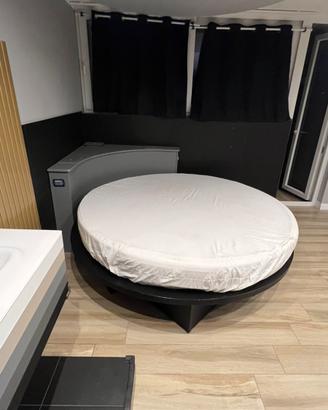 Letto matrimoniale