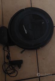 Robot pulisci pavimenti Amazon Basic