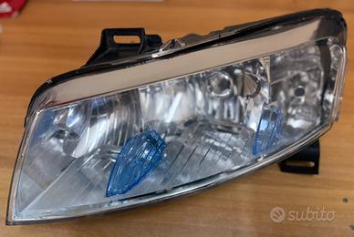 Faro Anteriore Sinistro Sx Fiat Stilo 3 porte