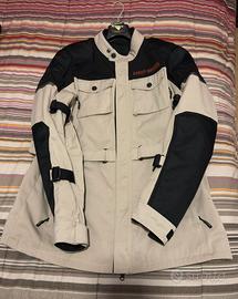 Completo adventouring Harley Davidson