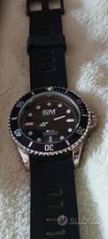 Orologio O2M, Sub.
