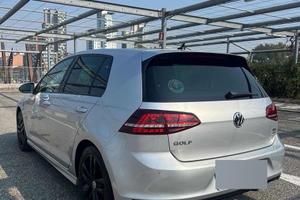 2016 VOLKSWAGEN GOLF R-LINE