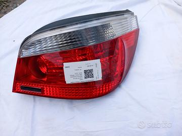Faro posteriore destro BMW530 
