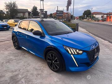Peugeot 208 GT-line neopatentati