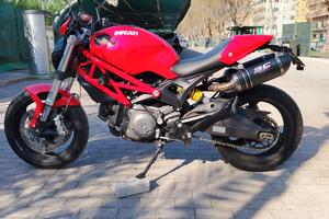DUCATI MOSTER 696