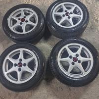 cerchi in lega fiat o lancia da 14 con gomme 