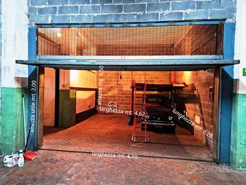 Garage molto grande