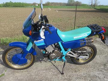 Honda NX 650 Dominator - 1990