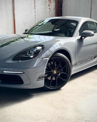 PORSCHE 718 718 CAYMAN Style Edition