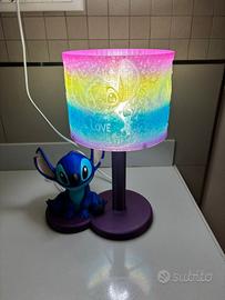 Lampada da comodino Stitch