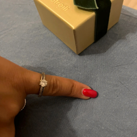 Anello stroili oro