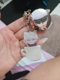 porta chiavi e spilletta gojo 