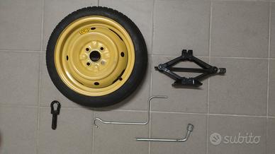 Kit Ruotino di Scorta R14 per Toyota Yaris (2001)